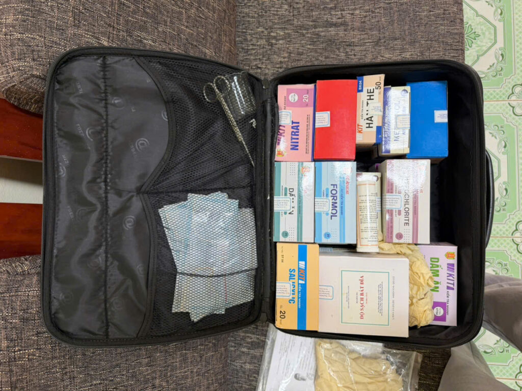 BỘ VALI NHANH VSATTP – BỘ TEST NHANH VỆ SINH AN TOÀN THỰC PHẨM ( Không bao gồm KIT thực phẩm)